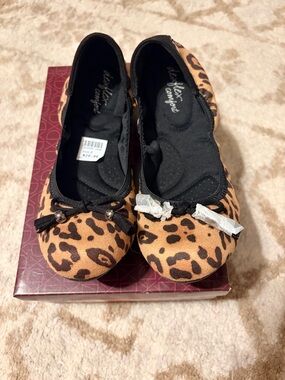 Dexflex Comfort Slip On Flats Leopard Print shoes